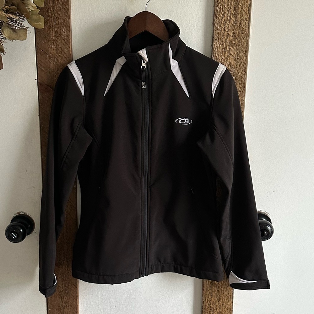 CB Sports Jacket Black White Women's Small
Euc

Bin 19